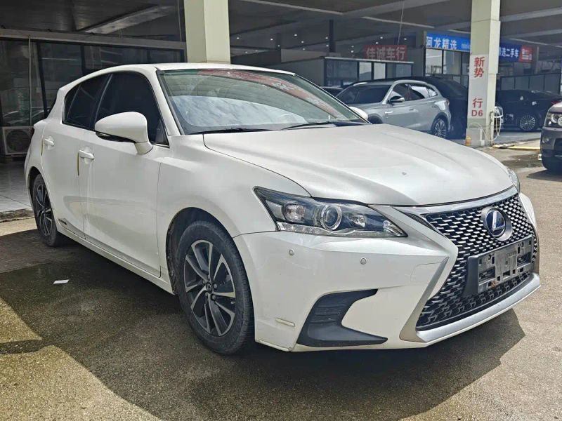 Lexus ct