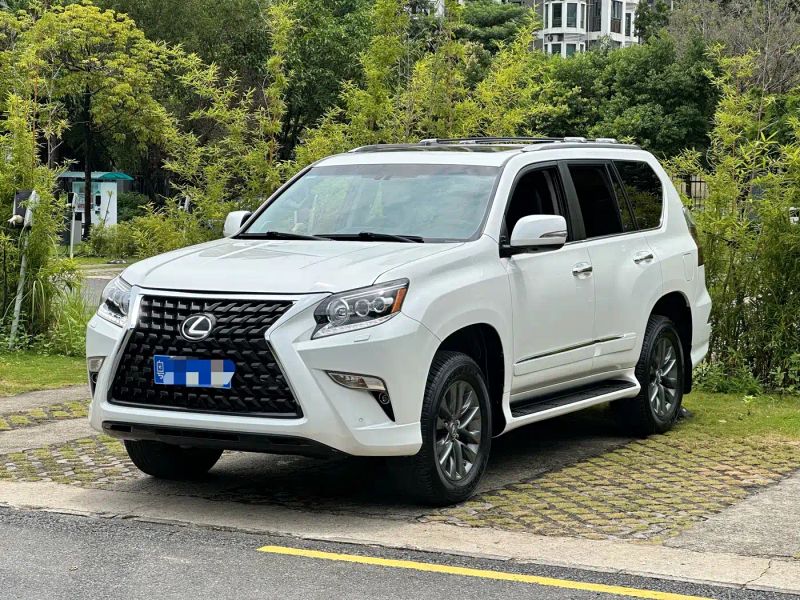 Lexus GX