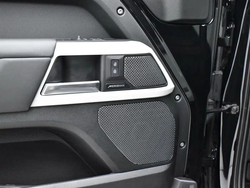 Land_rover defender