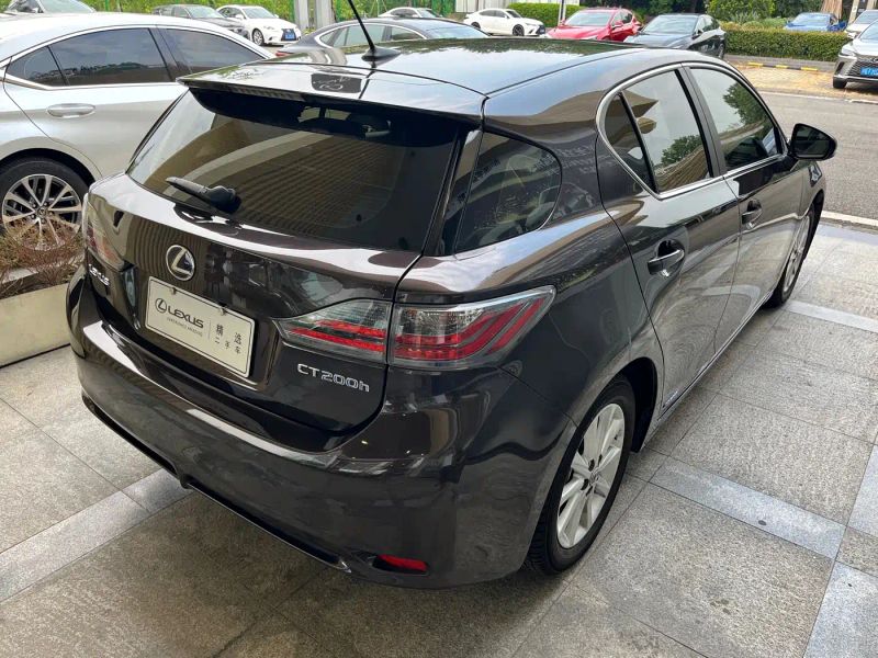 Lexus ct