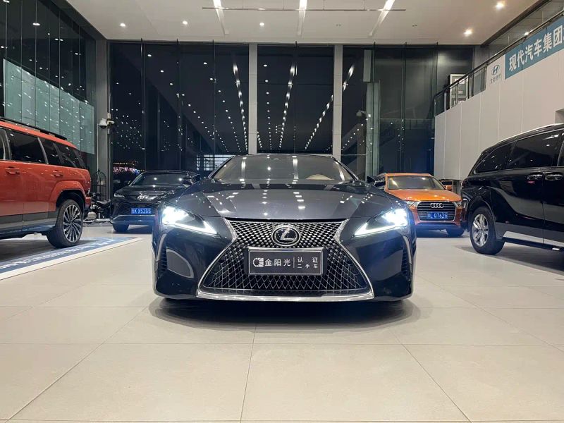 Lexus LC