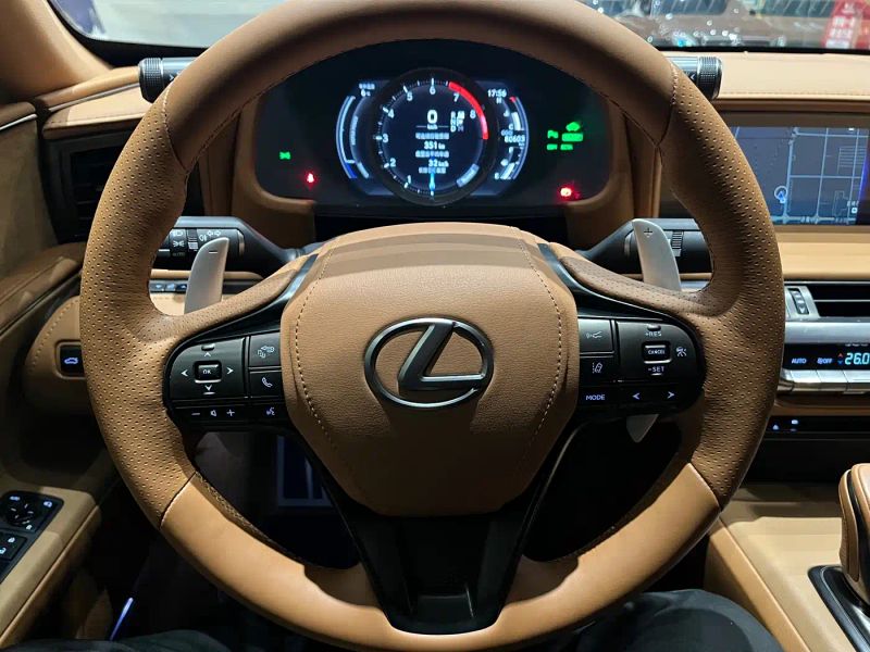 Lexus LC