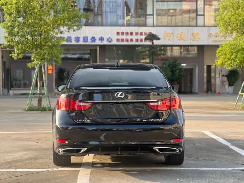Lexus GS