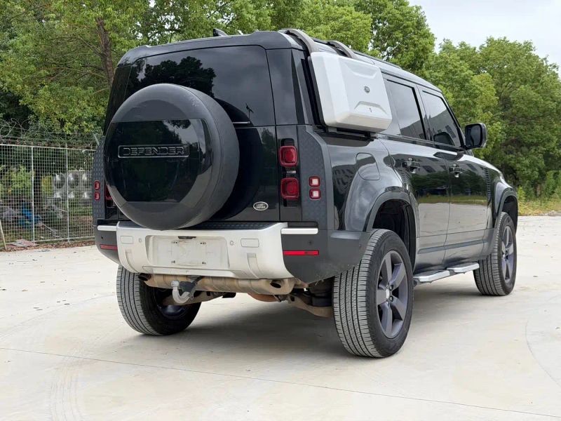 Land_rover defender