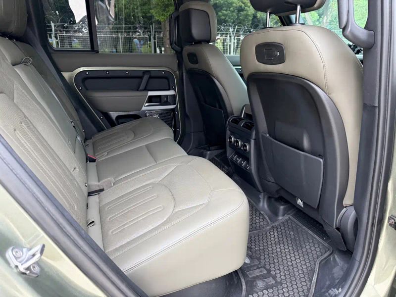 Land_rover defender
