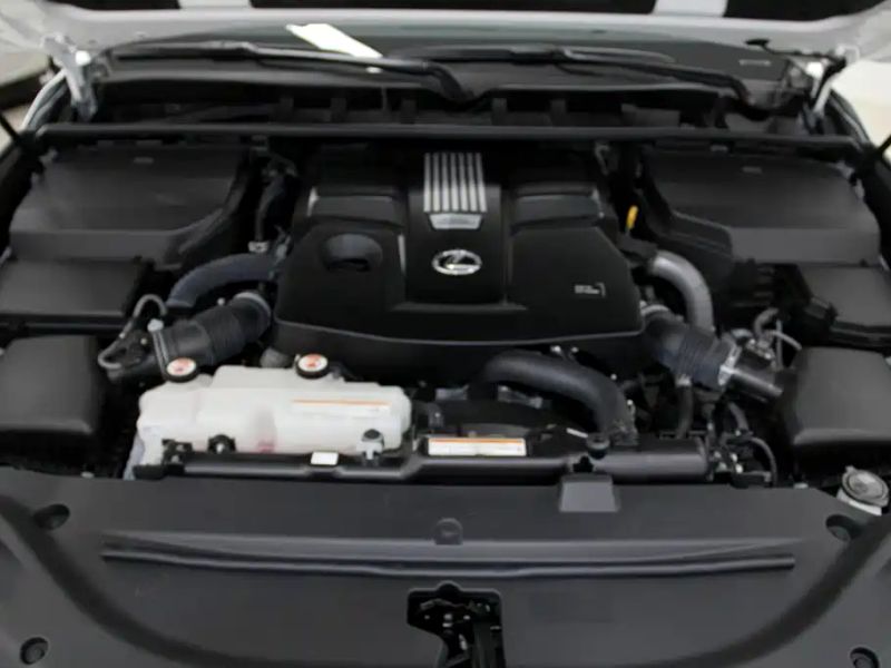 Lexus LX