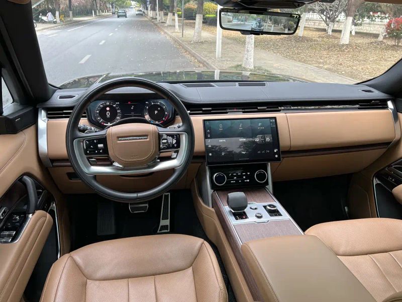 Land_rover range-rover