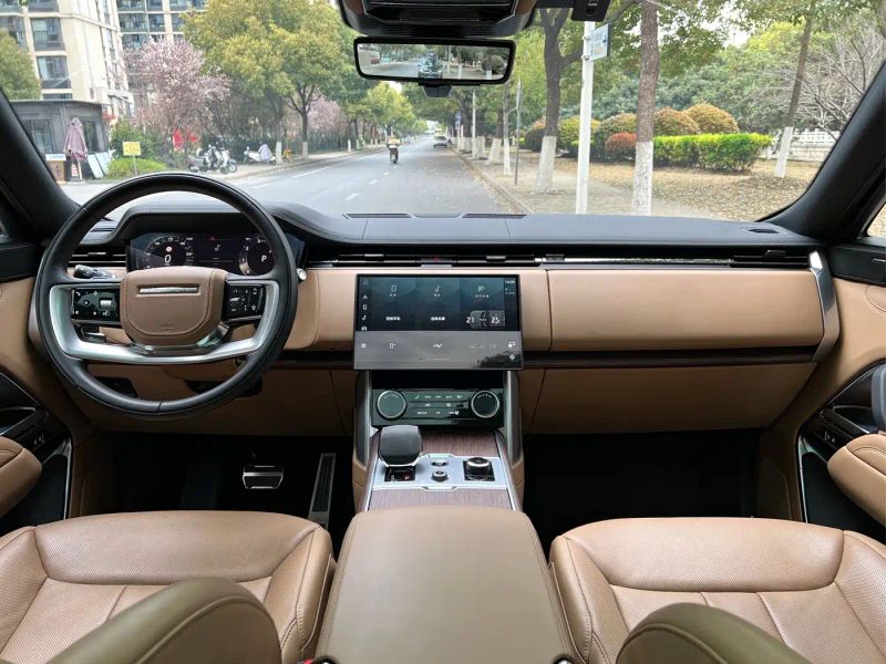 Land_rover range-rover