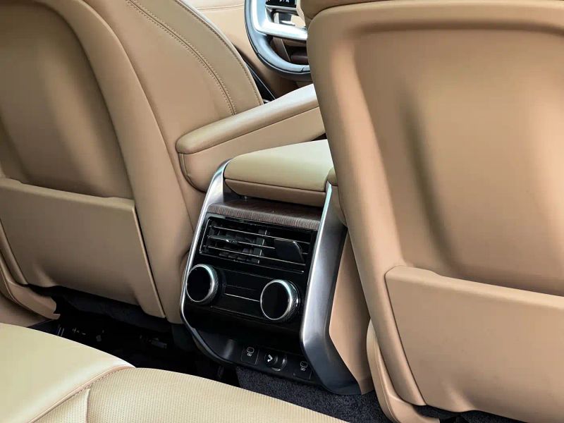 Land_rover range-rover