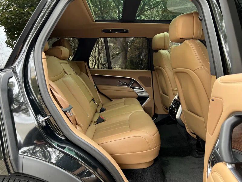Land_rover range-rover