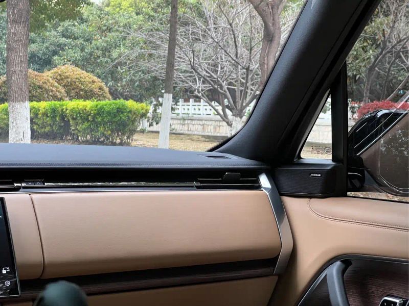 Land_rover range-rover