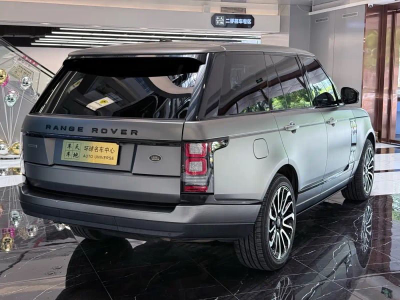Land_rover range-rover