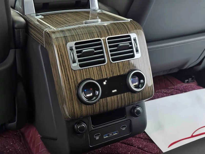 Land_rover range-rover