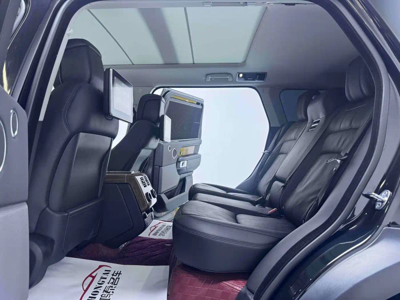 Land_rover range-rover