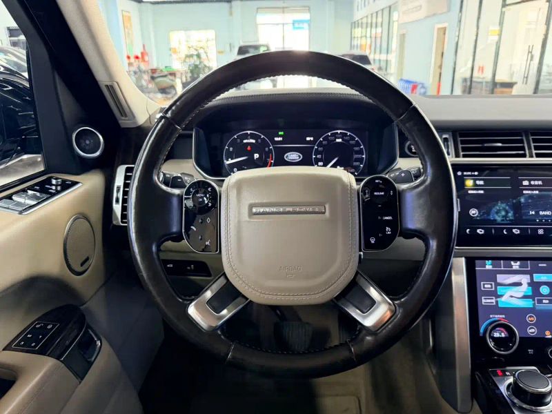 Land_rover range-rover