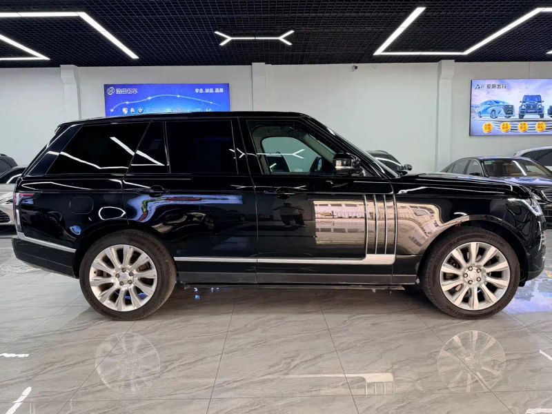 Land_rover range-rover