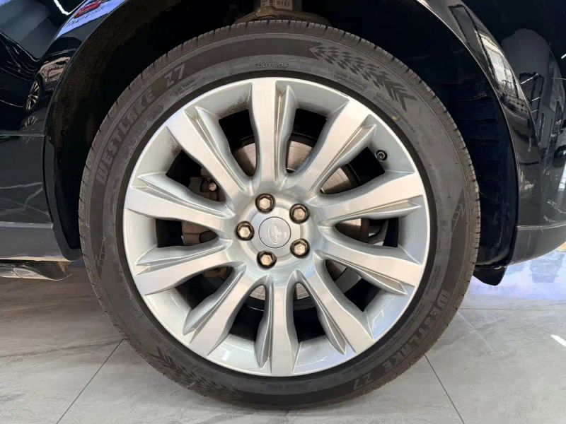 Land_rover range-rover