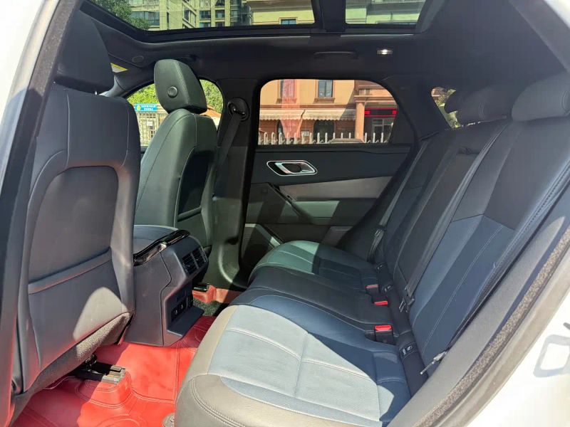 Land_rover velar