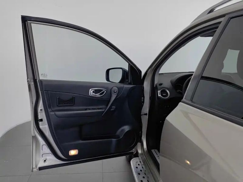 koleos imported