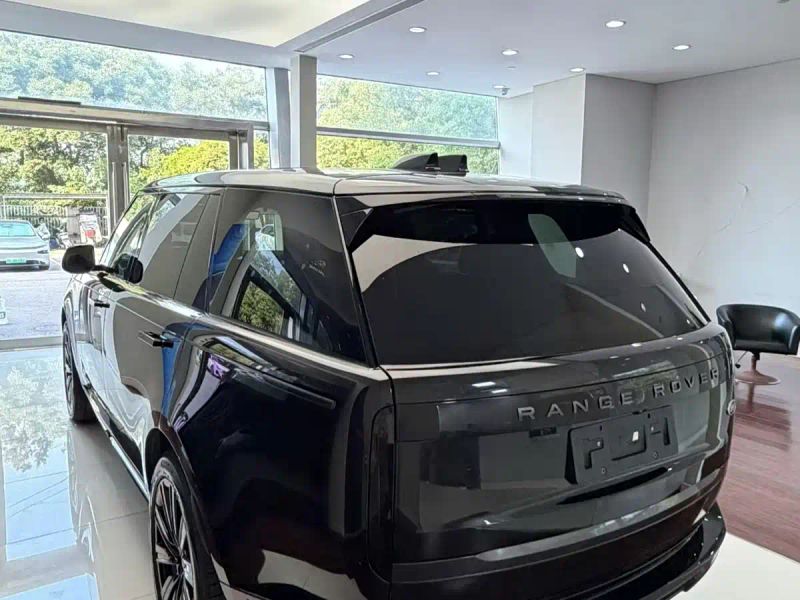 Land_rover range-rover