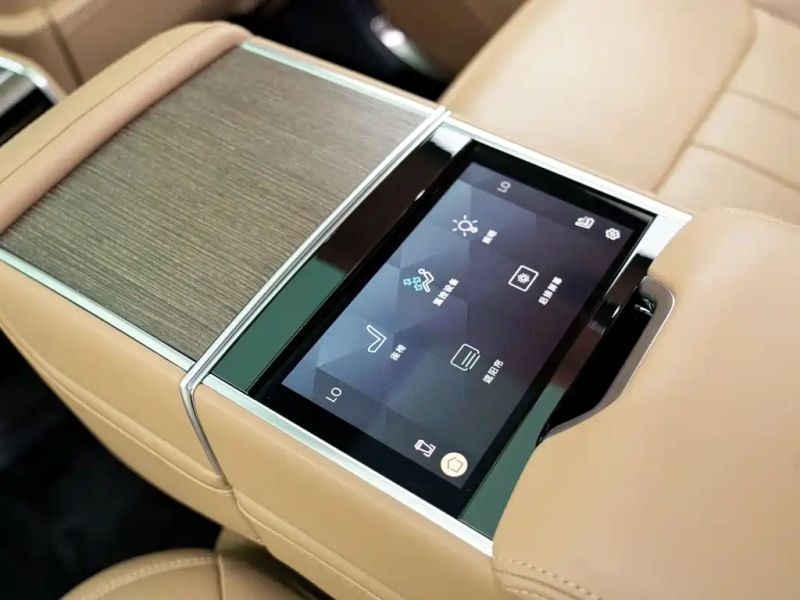 Land_rover range-rover