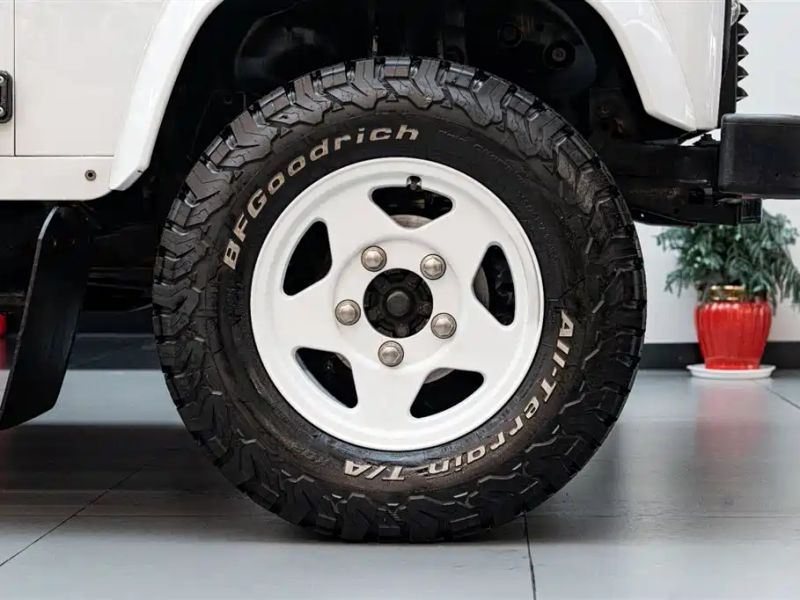 Land_rover defender