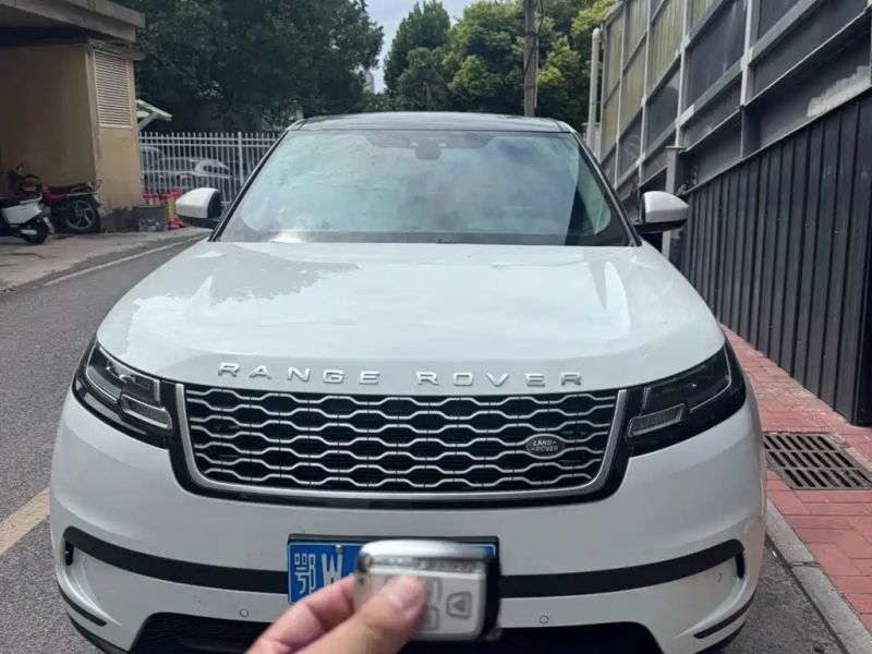 Land_rover velar