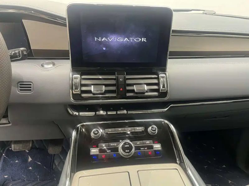 navigator president