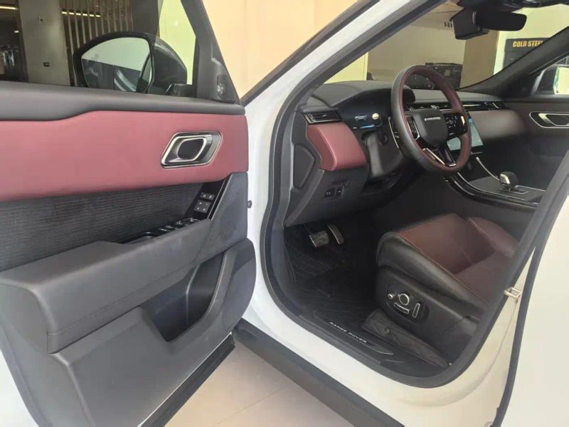 Land_rover velar