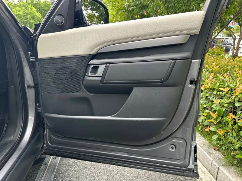 Land_rover land_rover
