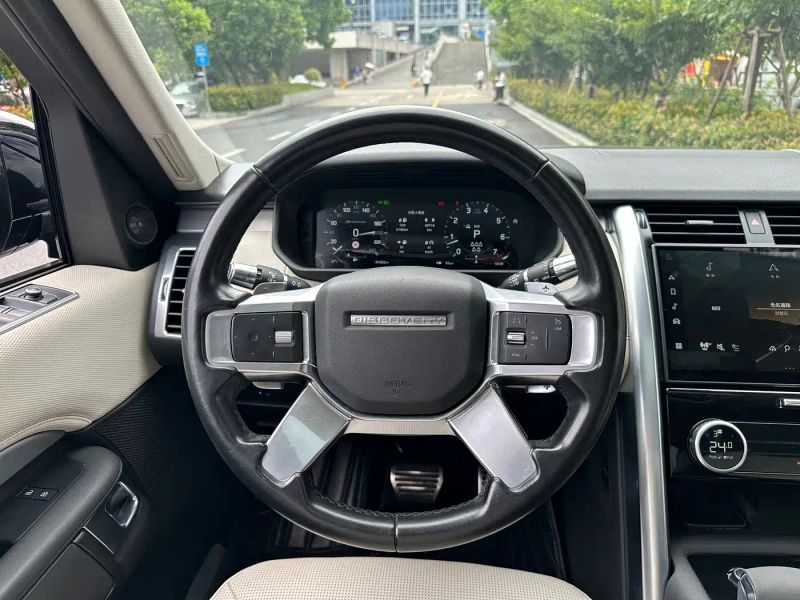 Land_rover land_rover