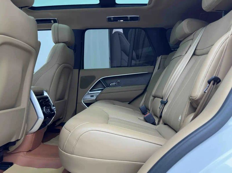Land_rover range-rover