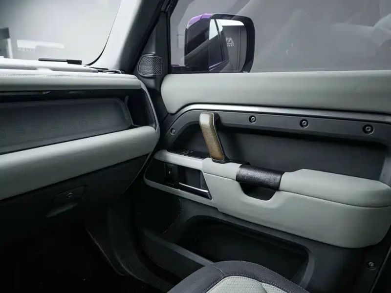 Land_rover defender