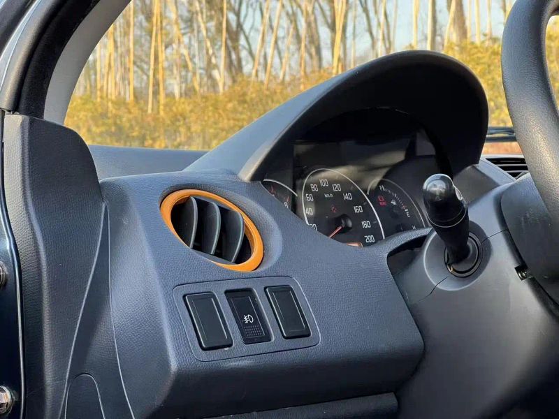 jimny yuyan