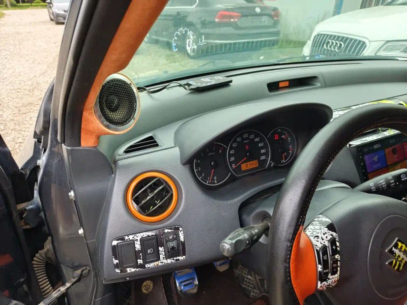 jimny yuyan