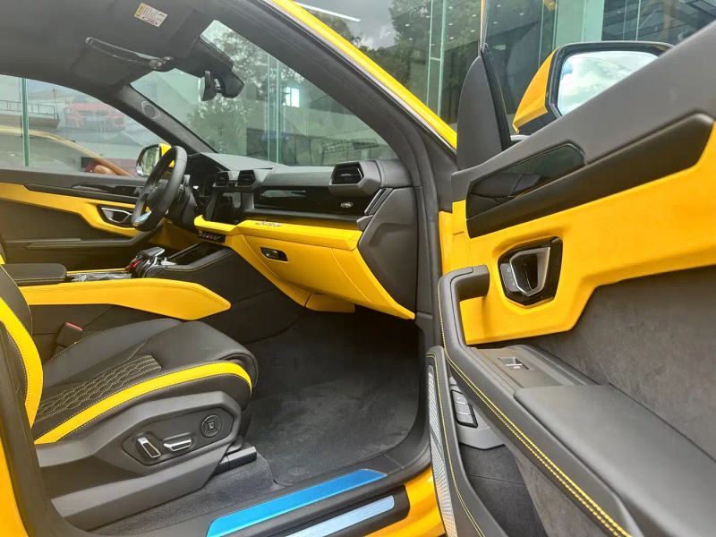 Lamborghini urus-se
