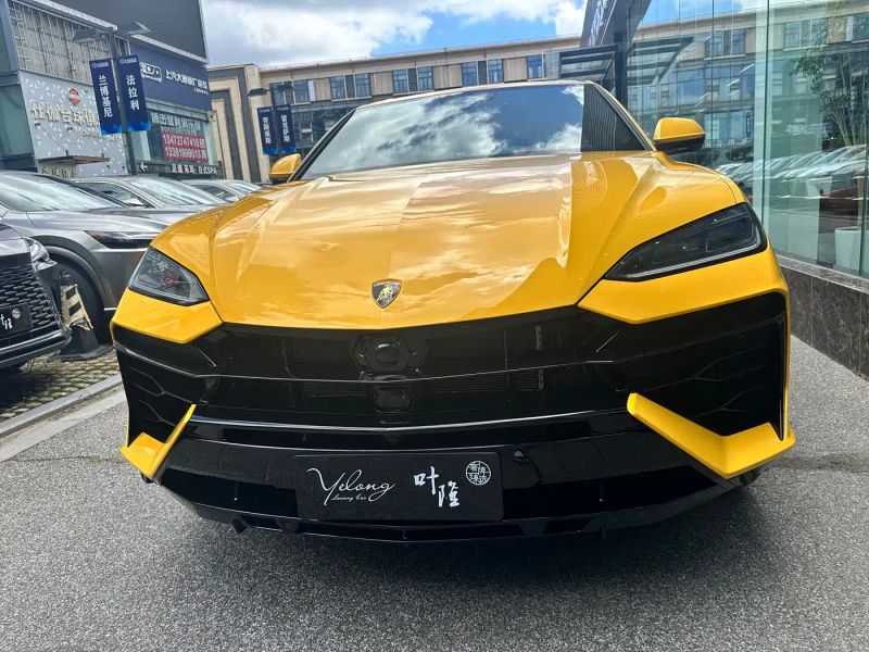 Lamborghini urus-se