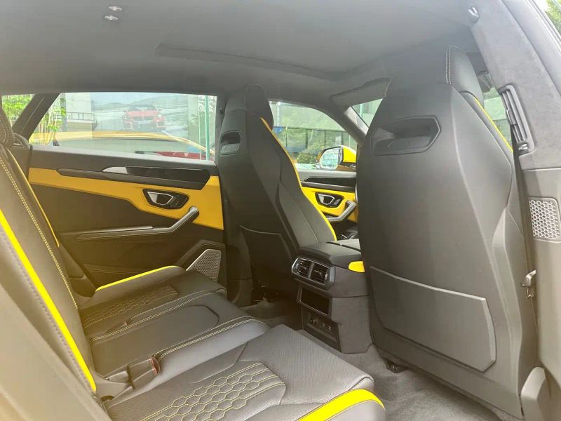 Lamborghini urus-se