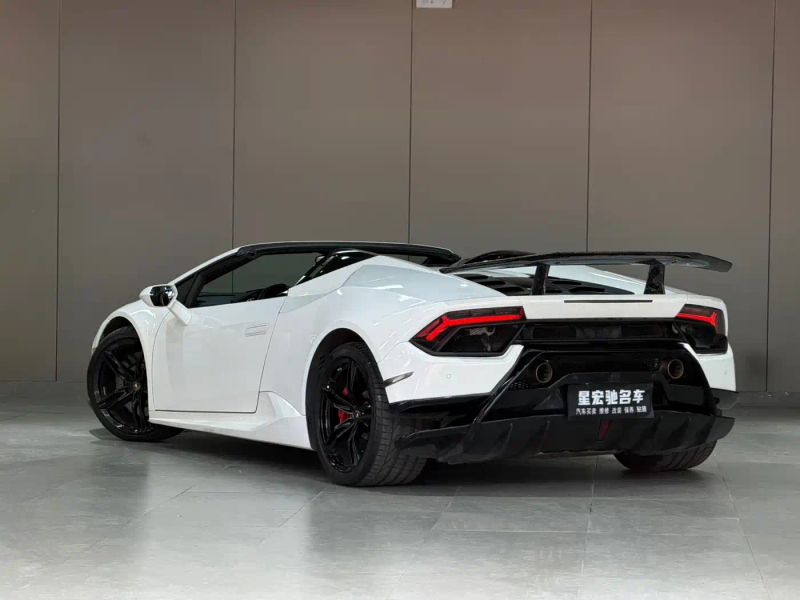 Lamborghini huracan