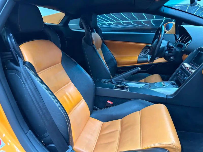 Lamborghini sports_car