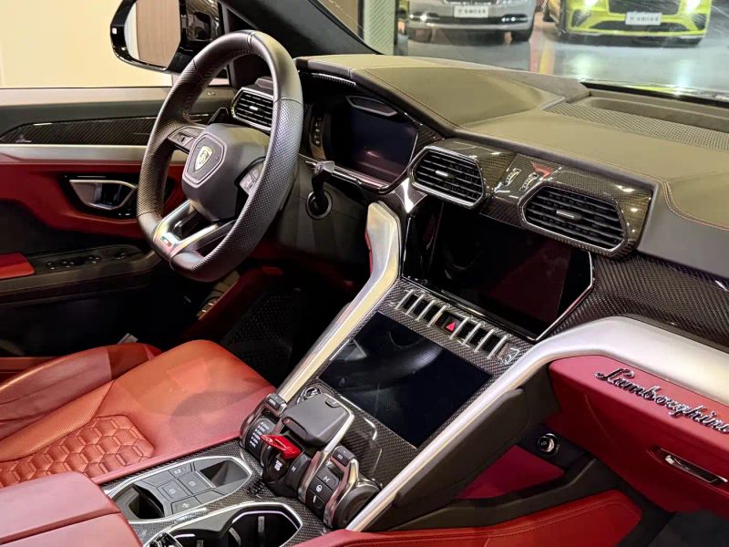 Lamborghini urus