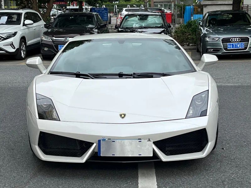 Lamborghini sports_car