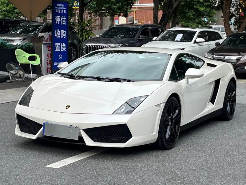 Lamborghini sports_car