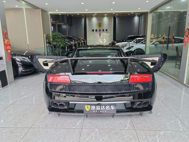Lamborghini sports_car