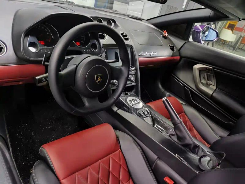 Lamborghini sports_car