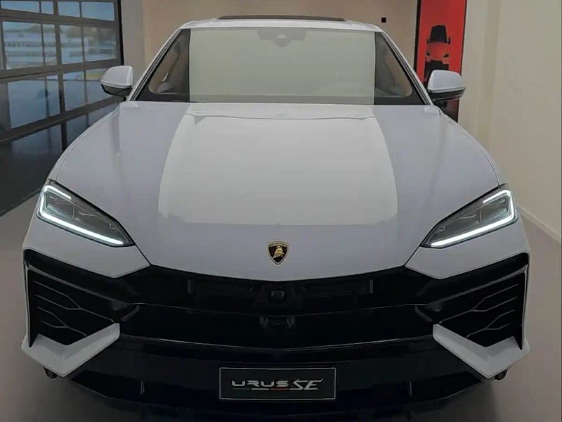 Lamborghini urus-se