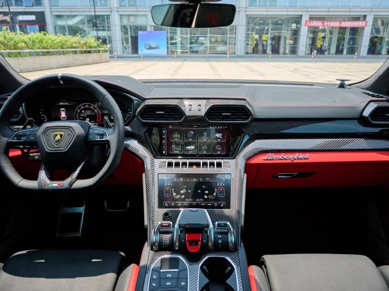 Lamborghini urus