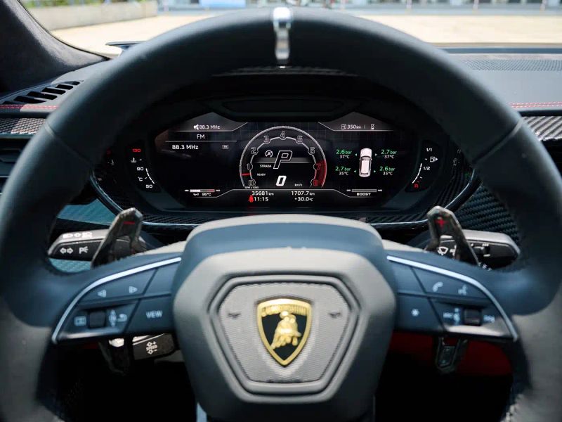 Lamborghini urus