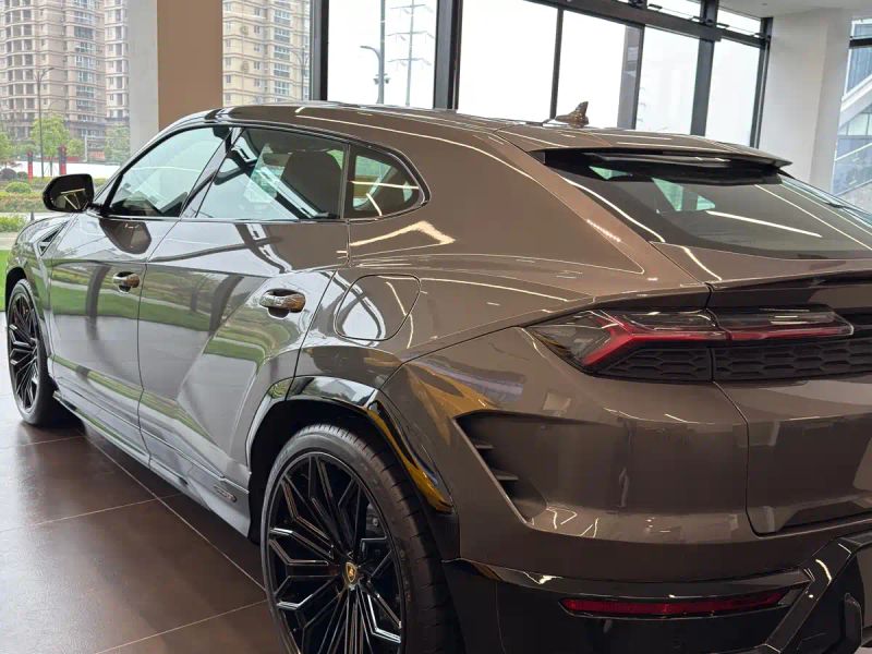 Lamborghini urus-se