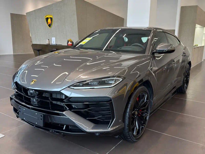 Lamborghini urus-se